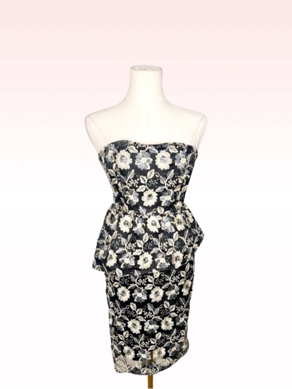 5/48 SAKS FIFTH AVENUE Black Floral Embroidered Strapless Peplum Dress (Sz XS)